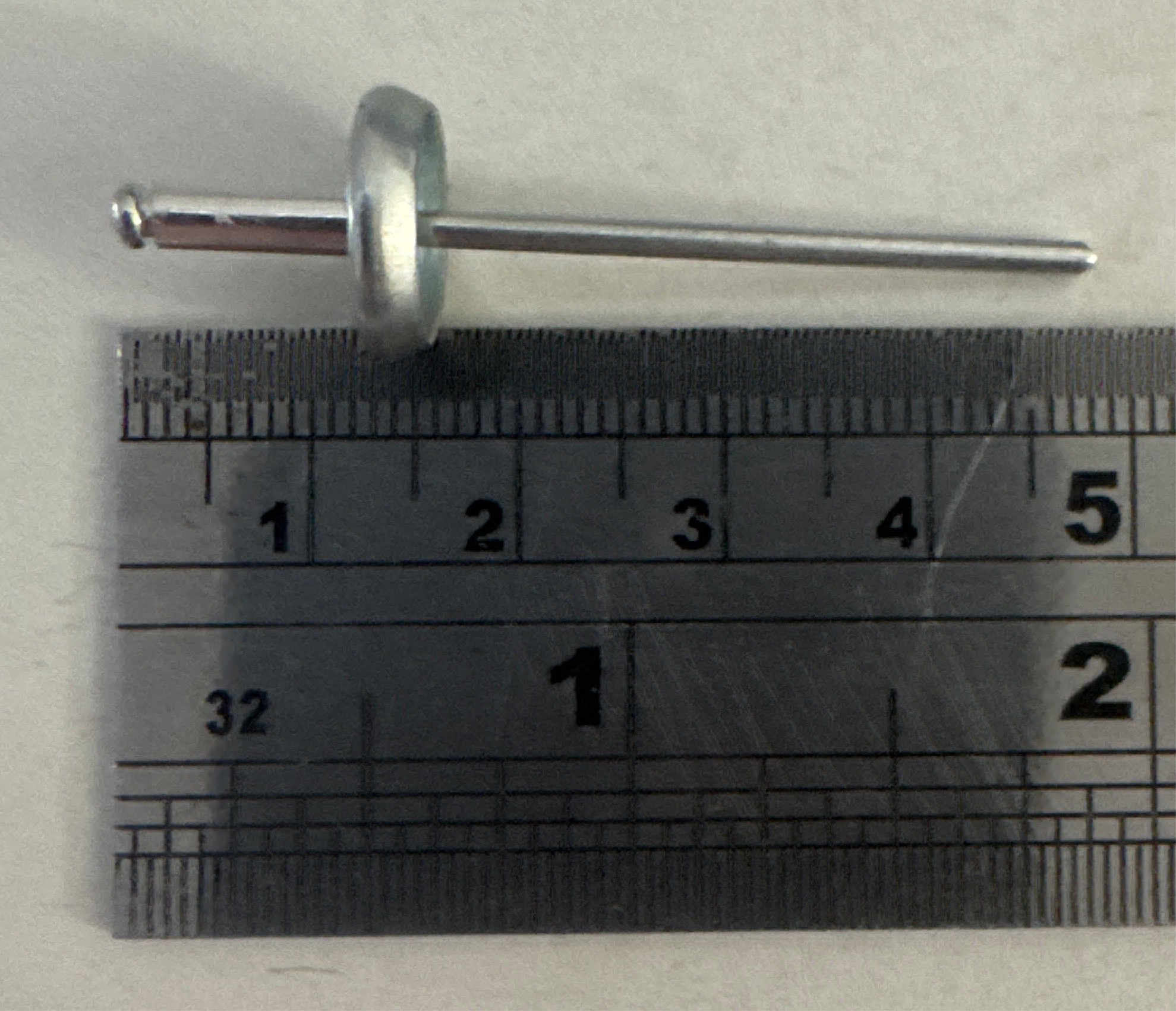 CLIP & RIVET WING MOULDING – Classic Car Accessories