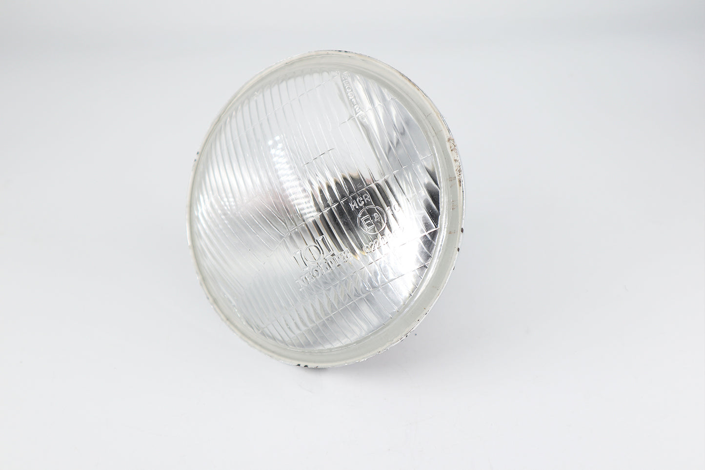 5.75" H4 Semi-Sealed Domed Headlight Non-Pilot