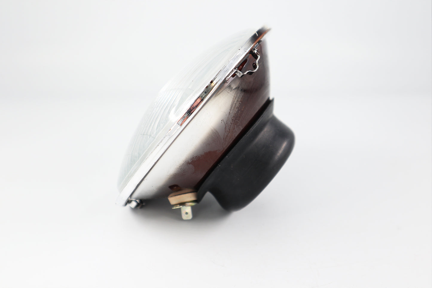 5.75" H4 Domed Headlight with Pilot