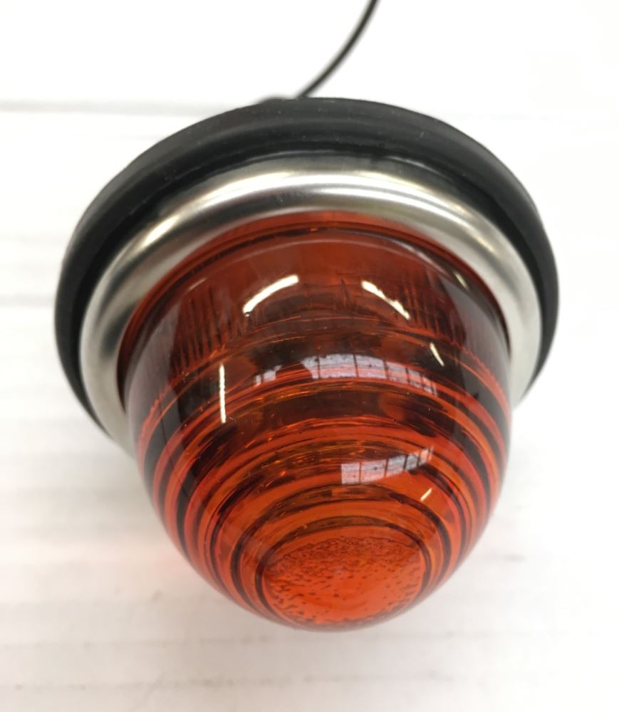 
                  
                    Thấu kính thủy tinh đèn tổ ong, L594 Lucas
                  
                