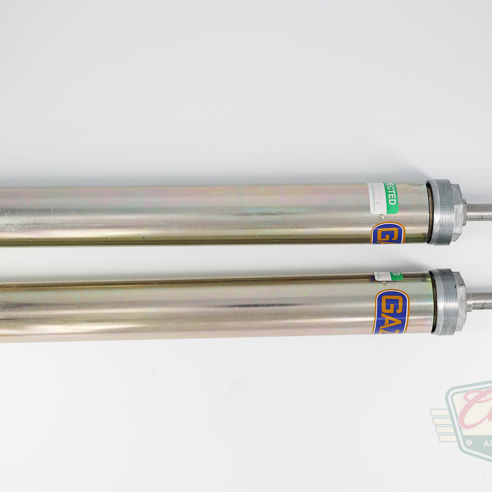 Hộ tống MK1, Capri MK1 sớm | Gaz giảm xóc trước có thể điều chỉnh