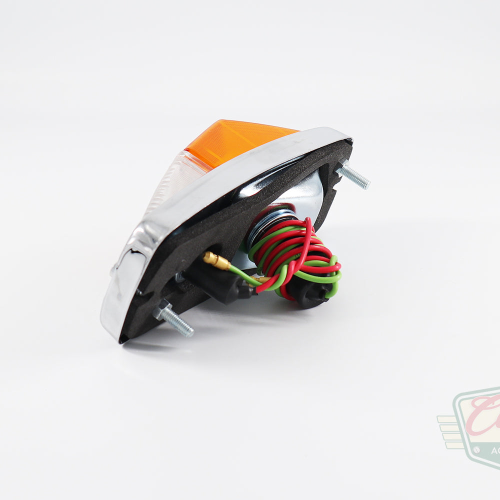 Lắp ráp đèn bên MGB &amp; Spitfire